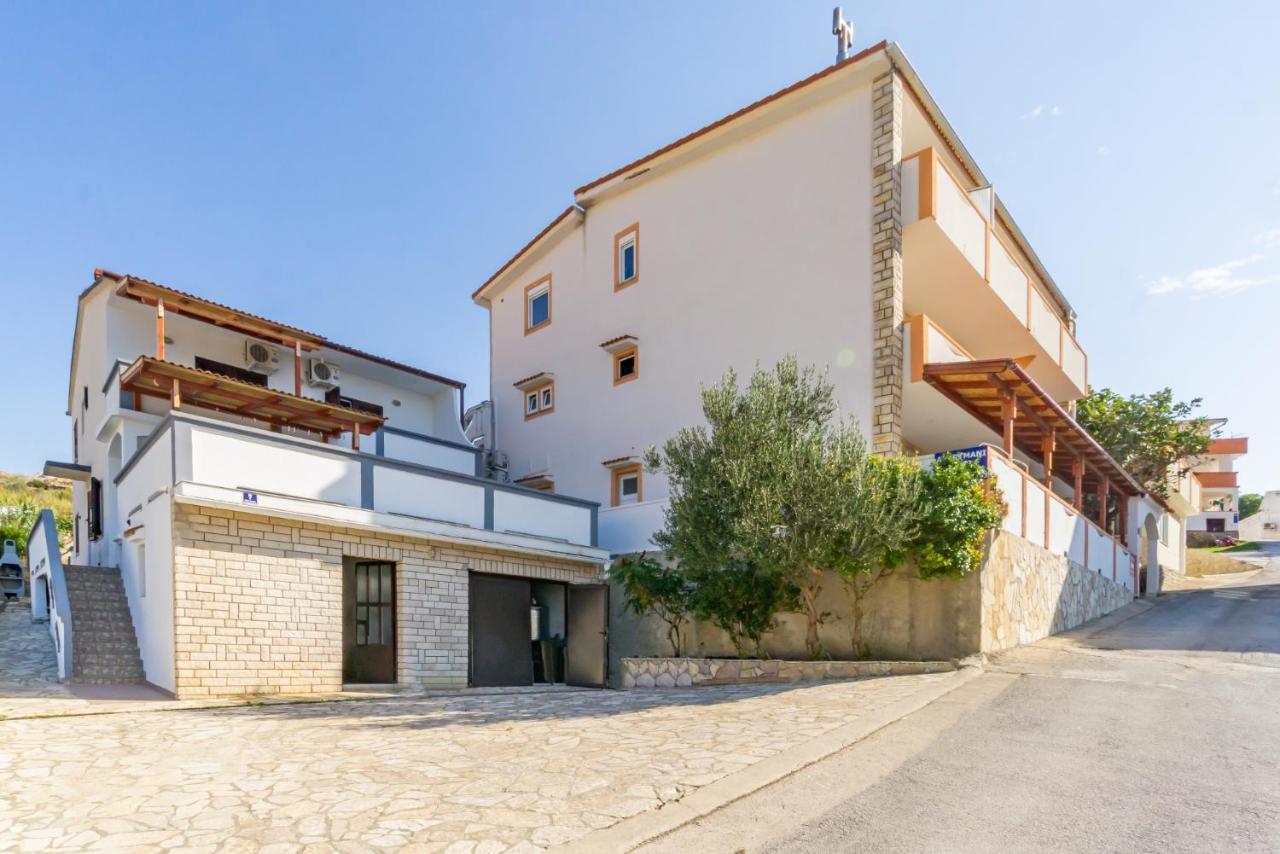 Appartamento Kob Orog Good Location With Sea Views And Modern Decor Metajna Esterno foto