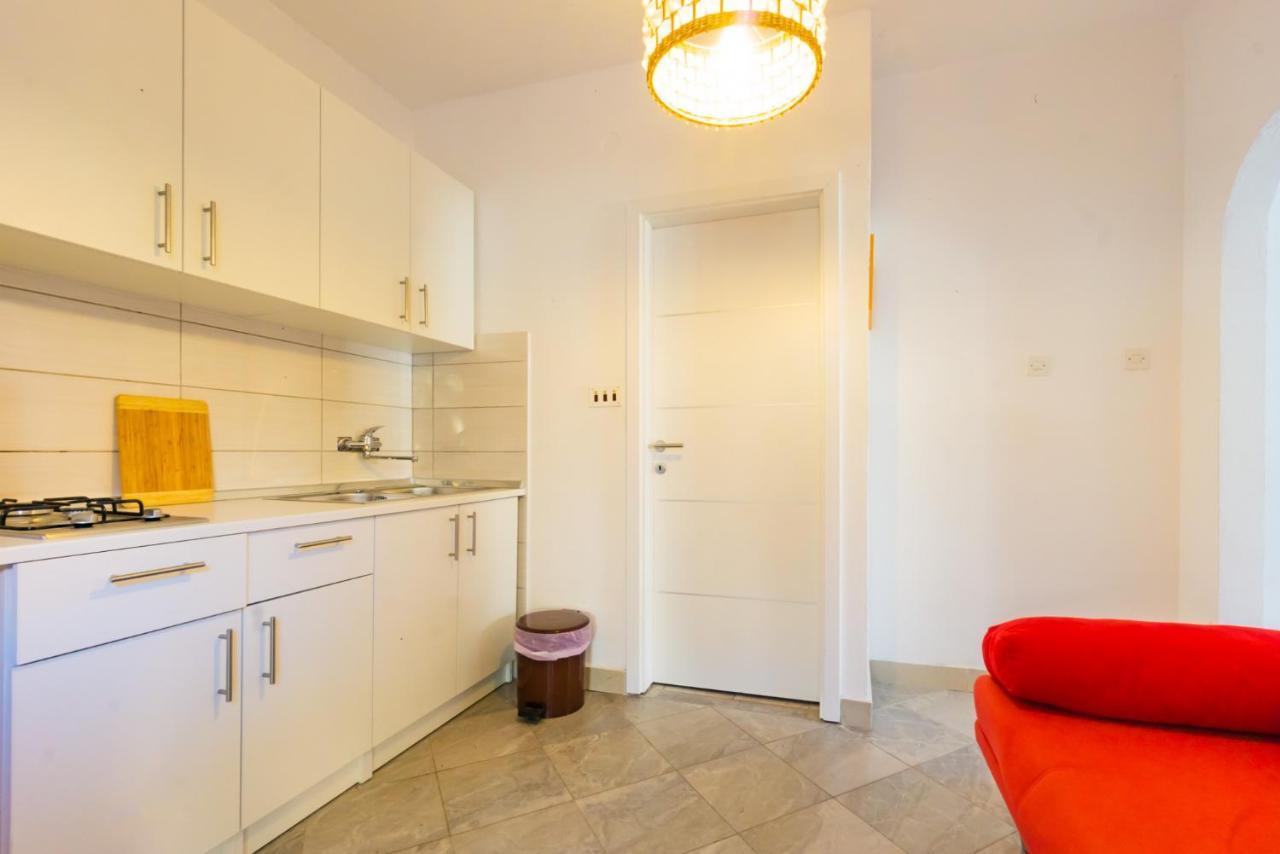Appartamento Kob Orog Good Location With Sea Views And Modern Decor Metajna Esterno foto